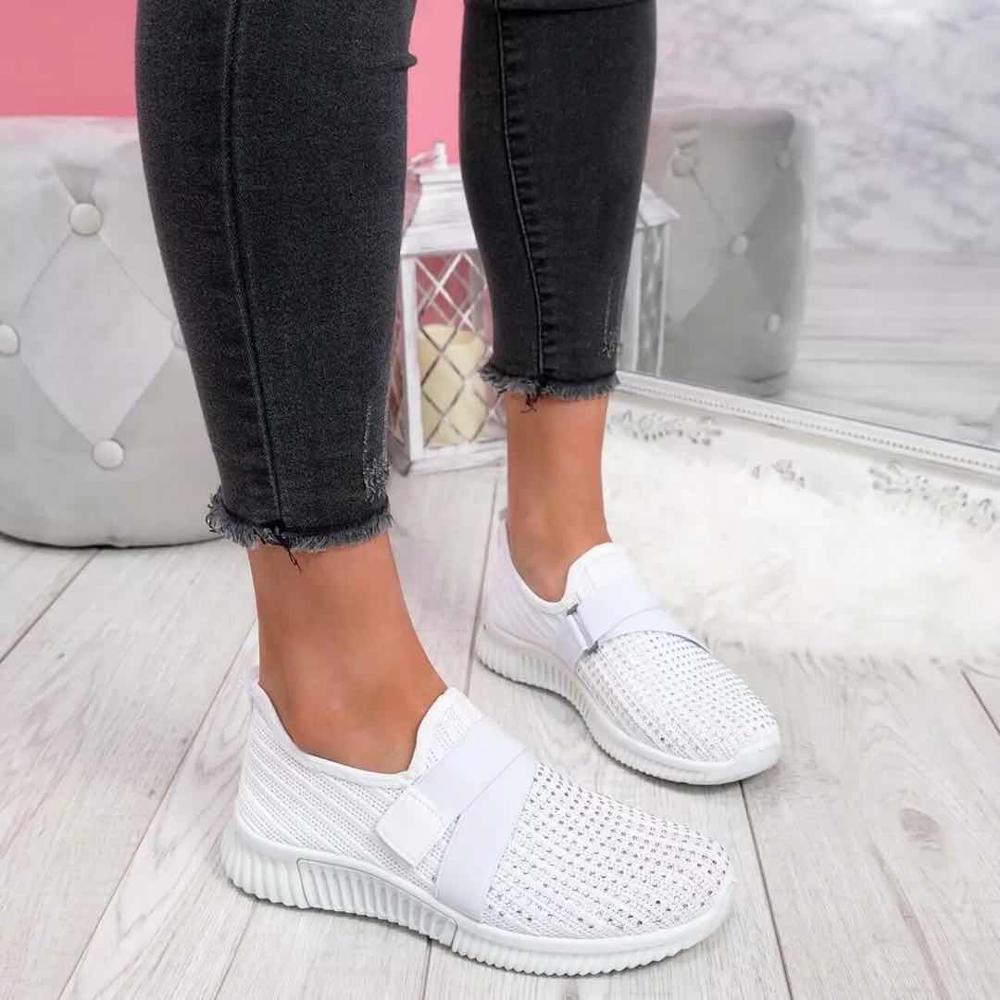 Comfortable Female Flat Sports Shoes