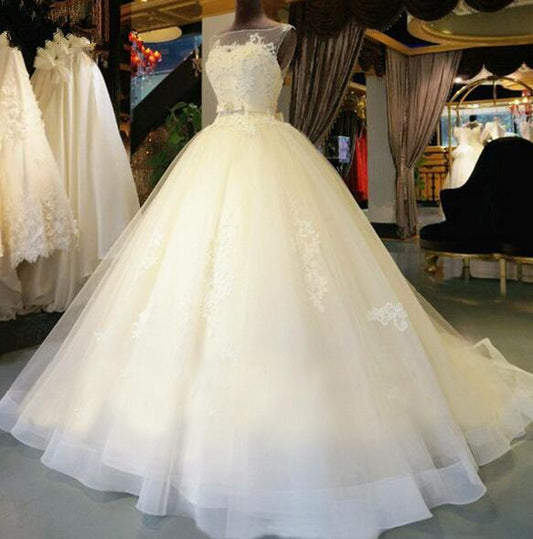 Lace Floor-Length Ball Gown Wedding dress