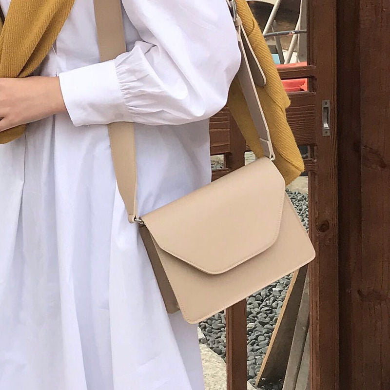 Women’s Cross Body Bag